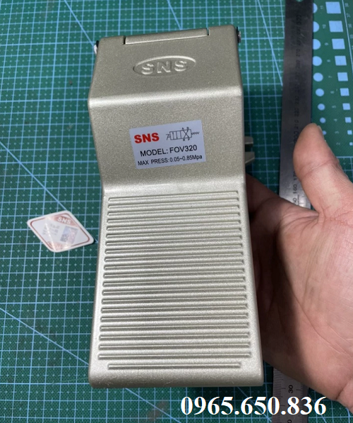 Bàn đạp chân khí nén SNS