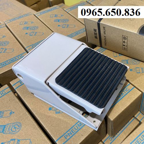 Bàn đạp chân khí nén TPC