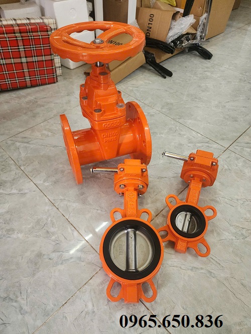 Van bướm van cổng